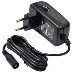 MAKITA TE00000211 adapt&eacute;r CF100D 230V-newTE00000438